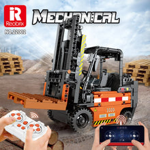 Reobrix ZZ22002 The Mechanical Forklift Truck