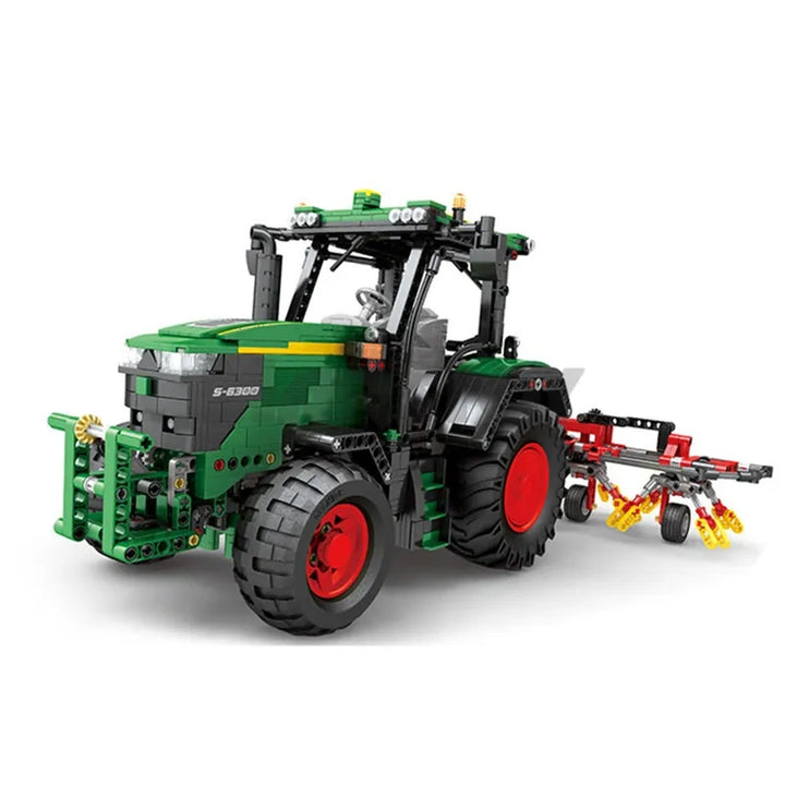 Reobrix ZZ22015 The John Deere 6130 R building block set
